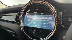 2021 (71) MINI HATCHBACK 1.5 Cooper Classic 5dr 5952373