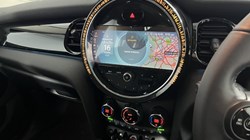 2021 (71) MINI HATCHBACK 1.5 Cooper Classic 5dr 5952352