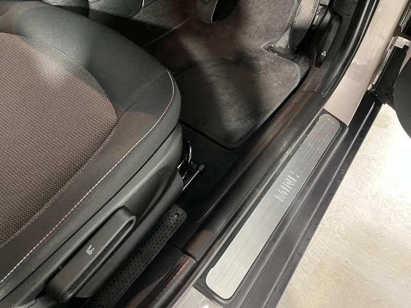 2021 (71) MINI HATCHBACK 1.5 Cooper Classic 5dr 5952363