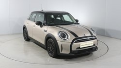 2021 (71) MINI HATCHBACK 1.5 Cooper Classic 5dr 5952345