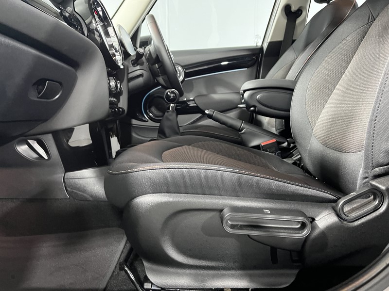 2021 (71) MINI HATCHBACK 1.5 Cooper Classic 5dr 5952378