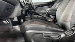 2021 (71) MINI HATCHBACK 1.5 Cooper Classic 5dr 5952378
