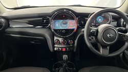 2021 (71) MINI HATCHBACK 1.5 Cooper Classic 5dr 5952348