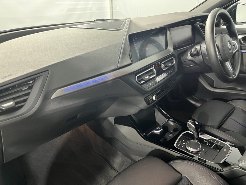 2022 (72) BMW 1 SERIES 118i [136] M Sport 5dr Step Auto [LCP] 5941960