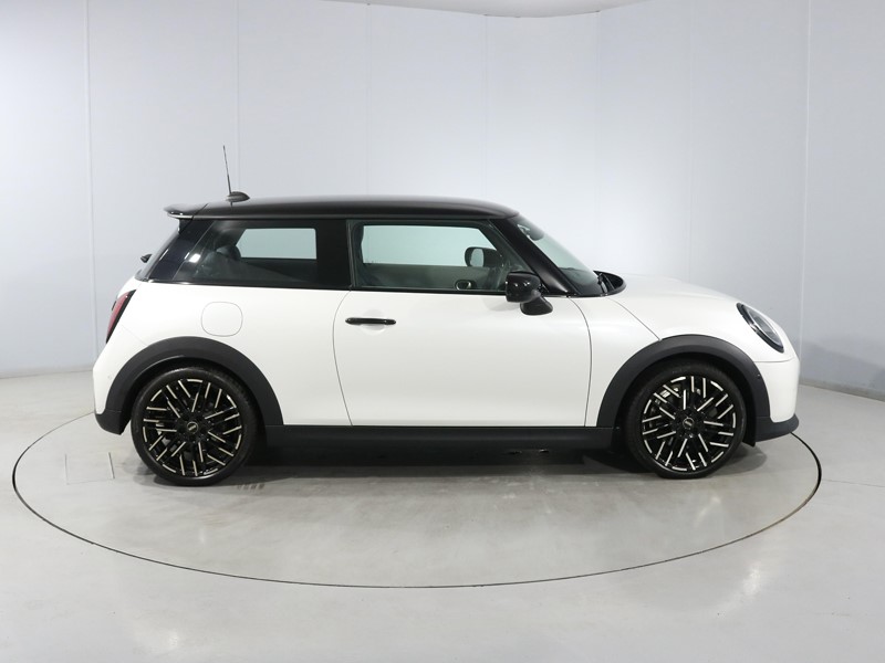 2024 (74) MINI COOPER 2.0 S Exclusive 3dr Auto 5942193