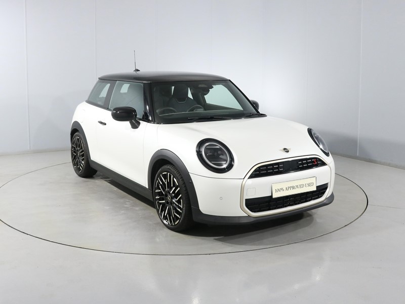2024 (74) MINI COOPER 2.0 S Exclusive 3dr Auto