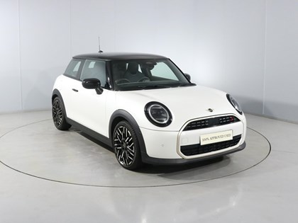 2024 (74) MINI COOPER 2.0 S Exclusive 3dr Auto