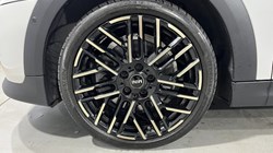2024 (74) MINI COOPER 2.0 S Exclusive 3dr Auto 5942204