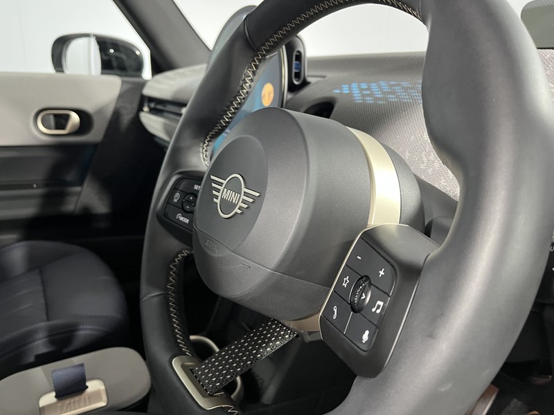 2024 (74) MINI COOPER 2.0 S Exclusive 3dr Auto 5942211