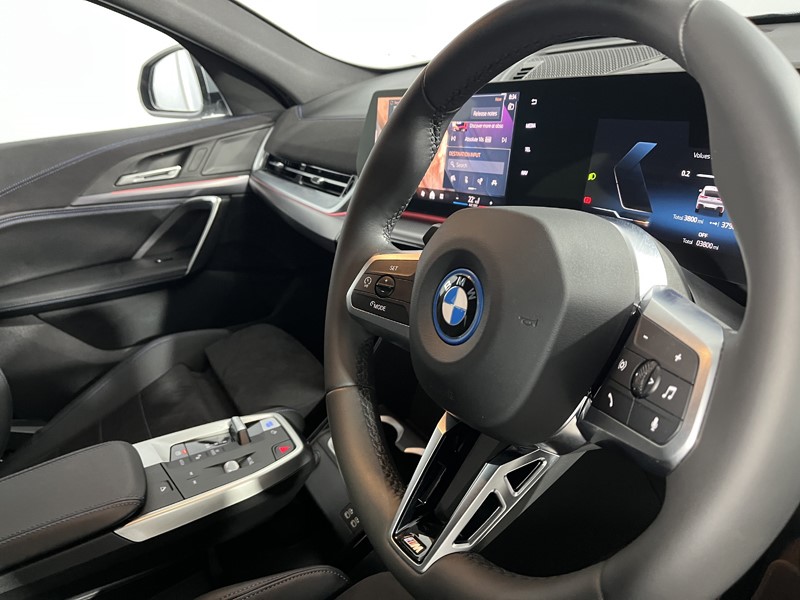 2026 (26) BMW iX2 150kW eDrive20 M Sport 65kWh 5dr Auto 5952320