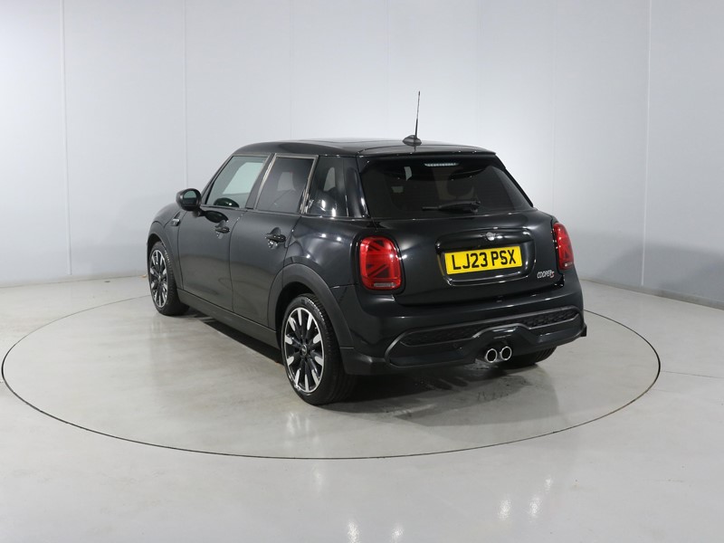 2023 (23) MINI HATCHBACK 2.0 Cooper S Exclusive Premium Plus 5dr Auto – Video 1 of 1
