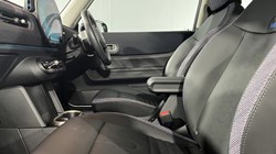 2024 (24) MINI COOPER 1.5 C Classic 3dr Auto 5942182