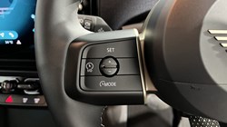 2024 (24) MINI COOPER 1.5 C Classic 3dr Auto 5942172
