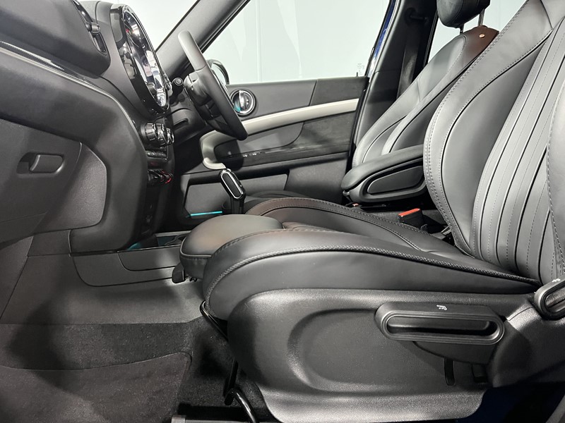 2022 (72) MINI COUNTRYMAN 1.5 Cooper Exclusive 5dr Auto 5936547