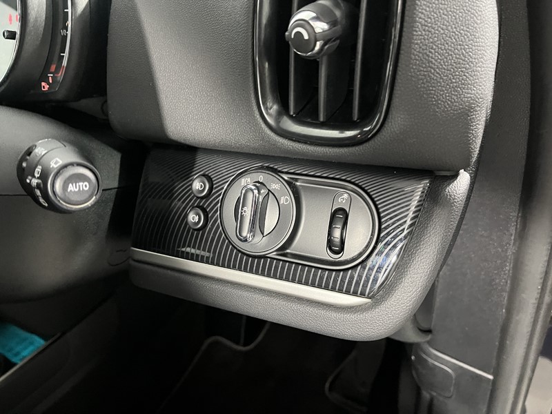 2022 (72) MINI COUNTRYMAN 1.5 Cooper Exclusive 5dr Auto 5936534