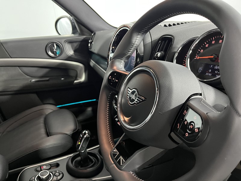 2022 (72) MINI COUNTRYMAN 1.5 Cooper Exclusive 5dr Auto 5936535