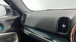 2022 (72) MINI COUNTRYMAN 1.5 Cooper Exclusive 5dr Auto 5936539