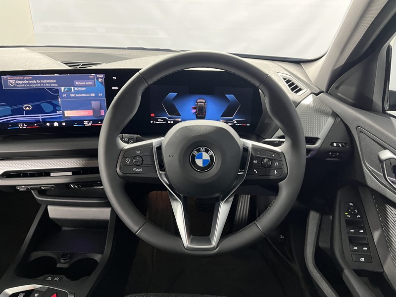 2026 (26) BMW 1 SERIES 120 Sport 5dr Step Auto 5983465