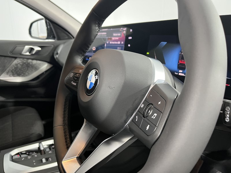 2026 (26) BMW 1 SERIES 120 Sport 5dr Step Auto 5983480