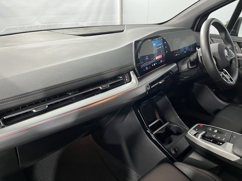 2026 (26) BMW 2 SERIES 220i MHT M Sport 5dr DCT 5992608