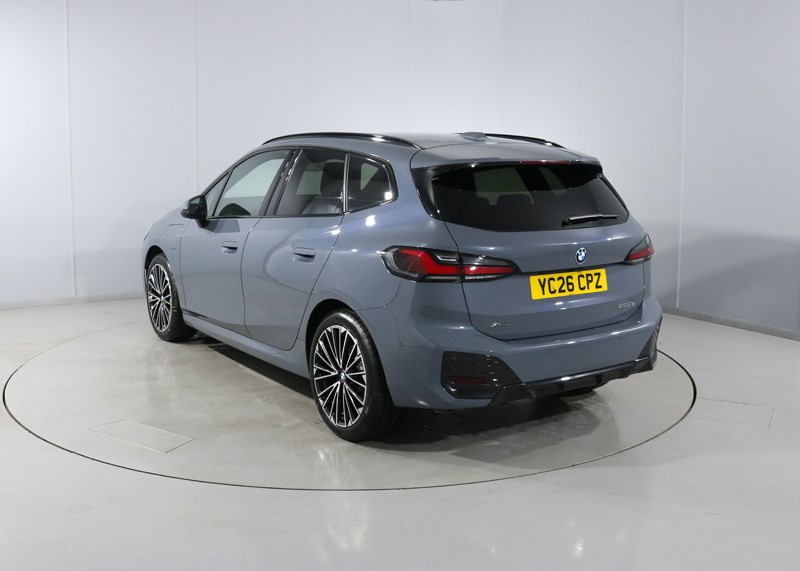 2026 (26) BMW 2 SERIES 225e xDrive M Sport 5dr DCT – Video 1 of 1