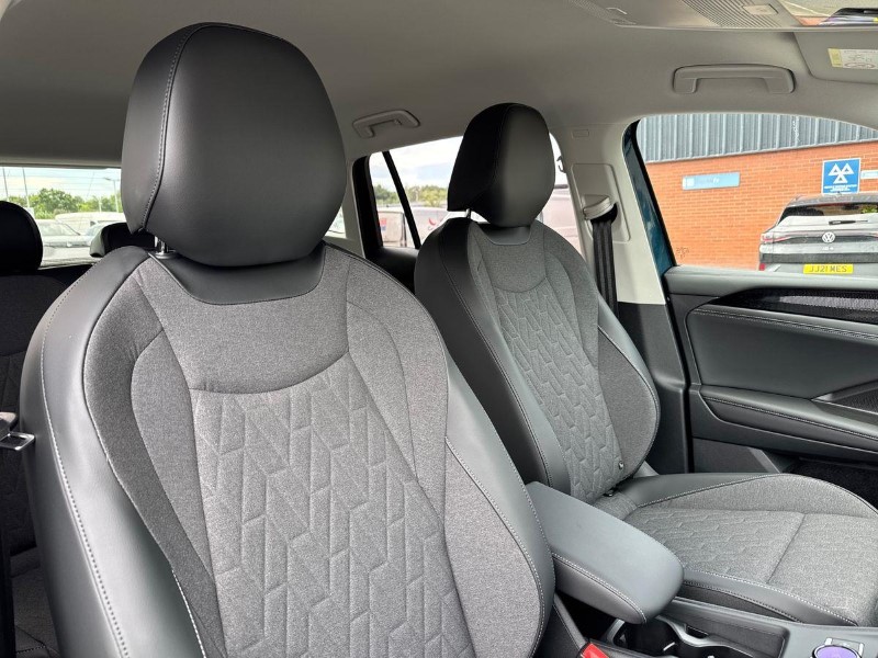  VOLKSWAGEN TIGUAN 1.5 eTSI Match 5dr DSG [Area View] 5584521