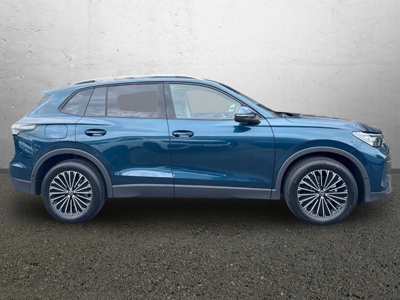  VOLKSWAGEN TIGUAN 1.5 eTSI Match 5dr DSG [Area View] 5584513