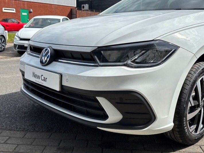  VOLKSWAGEN POLO 1.0 TSI Match 5dr 5311402