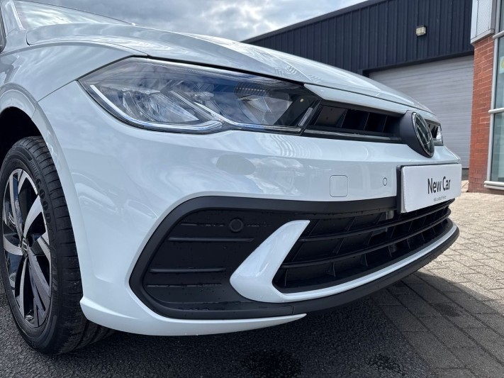  VOLKSWAGEN POLO 1.0 TSI Match 5dr 5311407