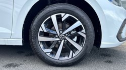 VOLKSWAGEN POLO 1.0 TSI Match 5dr 5311366
