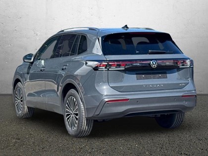 VOLKSWAGEN TIGUAN 1.5 eTSI Match 5dr DSG