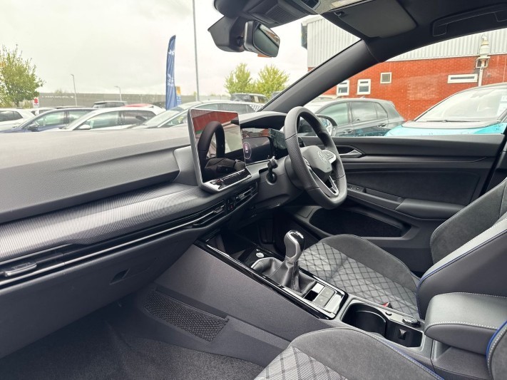 VOLKSWAGEN GOLF 1.5 TSI 150 Black Edition 5dr 5340243