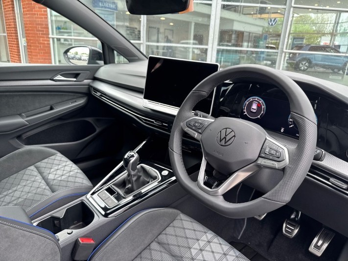  VOLKSWAGEN GOLF 1.5 TSI 150 Black Edition 5dr 5340219