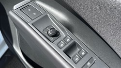 VOLKSWAGEN T-ROC 1.5 eTSI 150 Life 5dr DSG 5522645