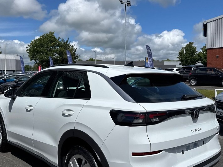  VOLKSWAGEN T-ROC 1.5 eTSI 150 Life 5dr DSG 5522670