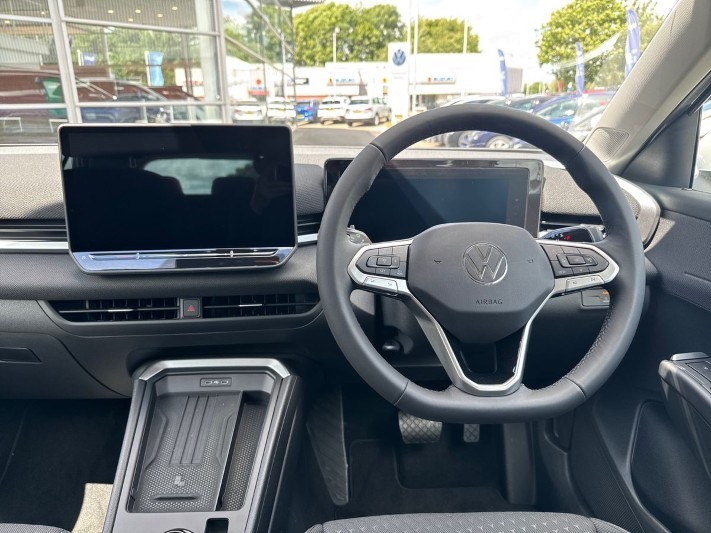  VOLKSWAGEN T-ROC 1.5 eTSI 150 Life 5dr DSG 5522653
