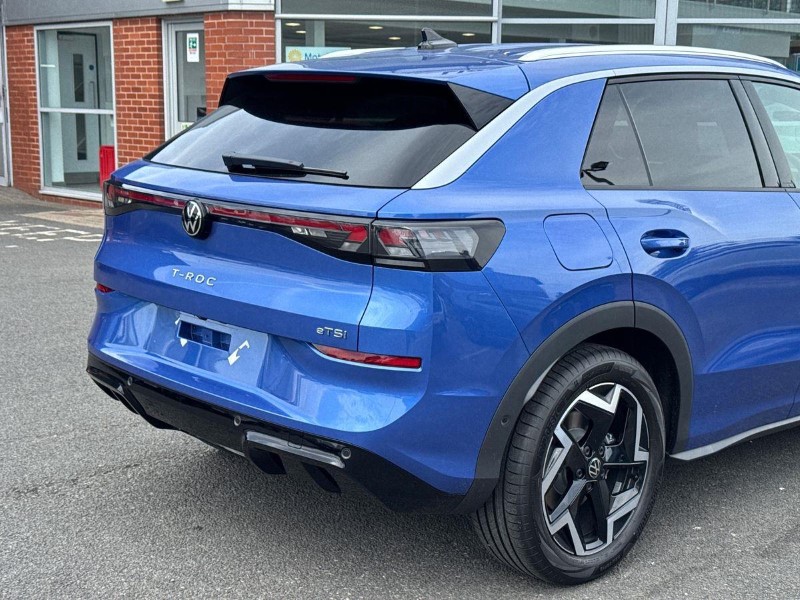  VOLKSWAGEN T-ROC 1.5 eTSI 150 R-Line 5dr DSG 5580842