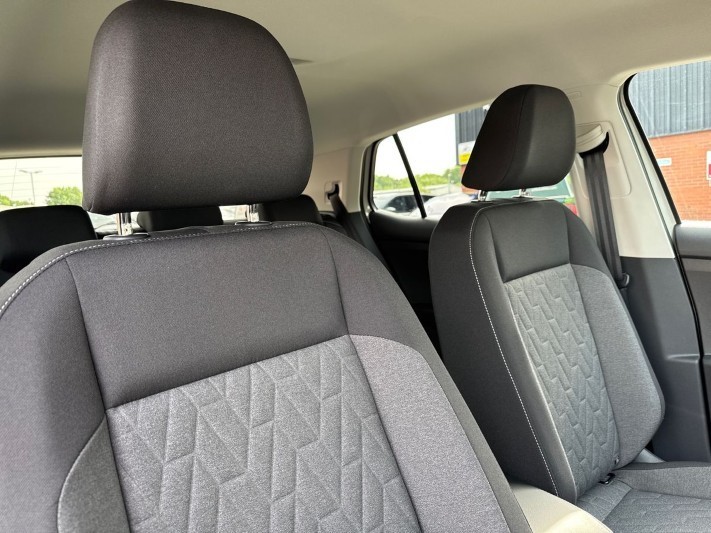  VOLKSWAGEN T-CROSS 1.0 TSI 115 Match 5dr 5449023
