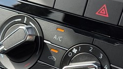 VOLKSWAGEN T-CROSS 1.0 TSI 115 Match 5dr 5449035