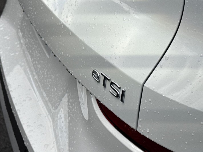  VOLKSWAGEN T-ROC 1.5 eTSI Life 5dr DSG 5468983