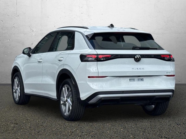  VOLKSWAGEN T-ROC 1.5 eTSI Life 5dr DSG
