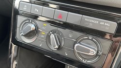 VOLKSWAGEN T-CROSS 1.0 TSI 115 Match 5dr 5589930