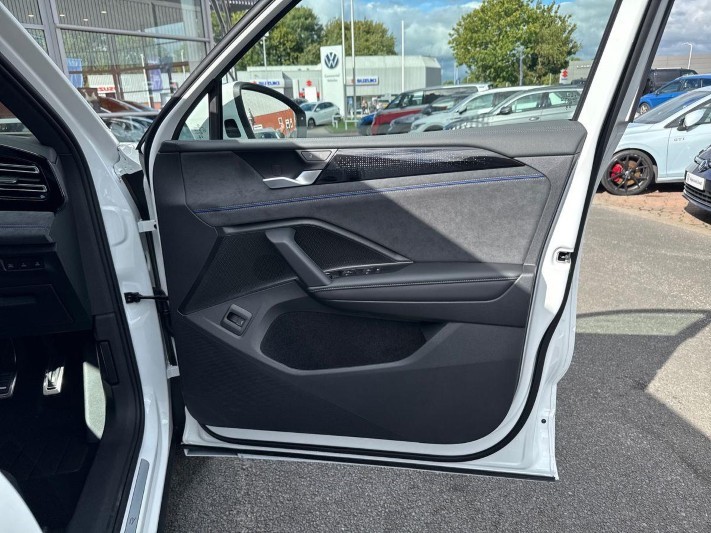  VOLKSWAGEN TIGUAN 1.5 eTSI 150 R-Line 5dr DSG 5818502
