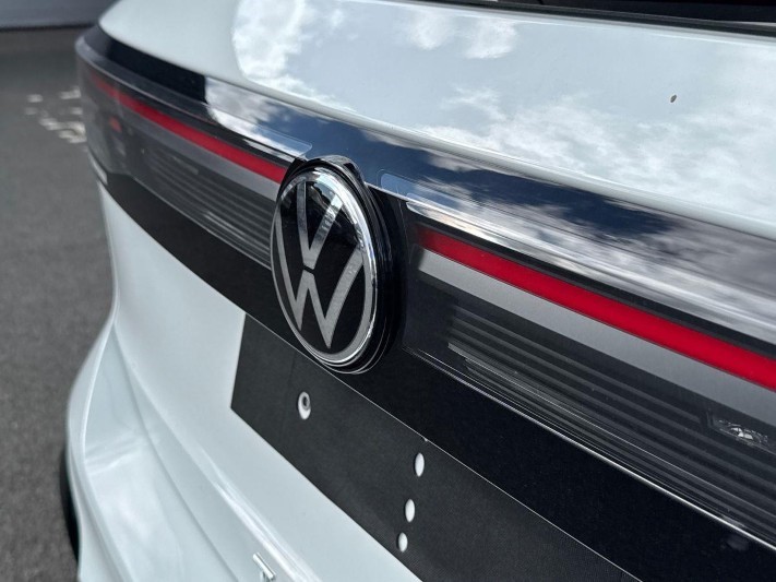  VOLKSWAGEN TIGUAN 1.5 eTSI 150 R-Line 5dr DSG 5818535