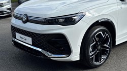 VOLKSWAGEN TIGUAN 1.5 eTSI 150 R-Line 5dr DSG 5818532