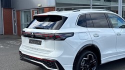 VOLKSWAGEN TIGUAN 1.5 eTSI 150 R-Line 5dr DSG 5818534