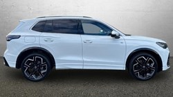 VOLKSWAGEN TIGUAN 1.5 eTSI 150 R-Line 5dr DSG 5818492