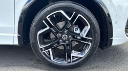 VOLKSWAGEN TIGUAN 1.5 eTSI 150 R-Line 5dr DSG 5818493