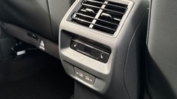 VOLKSWAGEN TIGUAN 1.5 eTSI 150 R-Line 5dr DSG 5818549