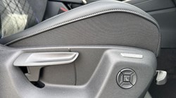 VOLKSWAGEN TIGUAN 1.5 eTSI 150 R-Line 5dr DSG 5818505